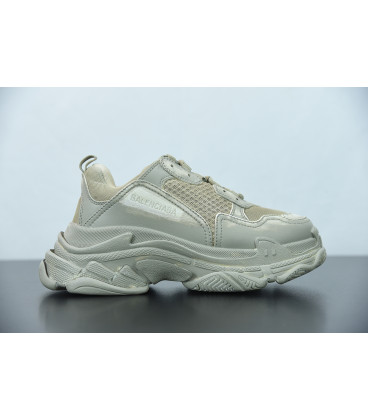 Triple S Balenciaga Faded Beige