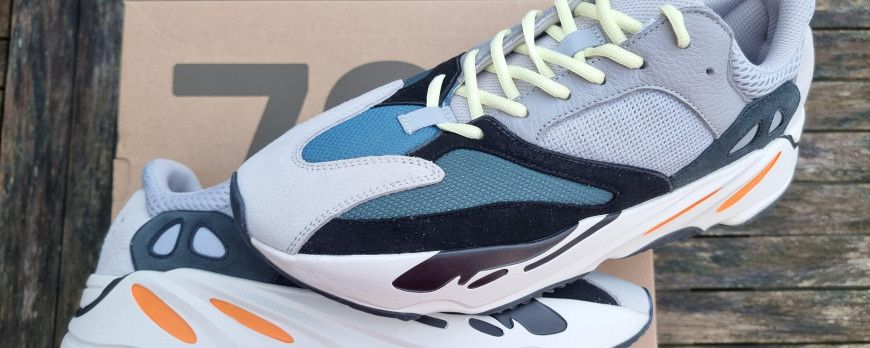 The Rise of Replica YEEZY BOOST 700 Sneakers: A Detailed Guide